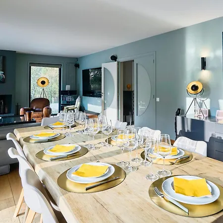 La Maison Du Avec Piscine- Les Demeures D'adrien