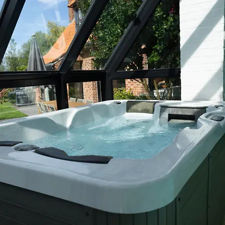 La Maison Du Avec Piscine- Les Demeures D'adrien Villa Marcq-en-Baroeul